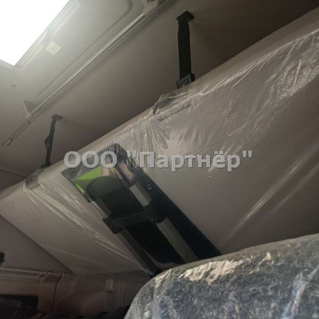 Кабина в сборе DongFeng Тягач Белая Новая