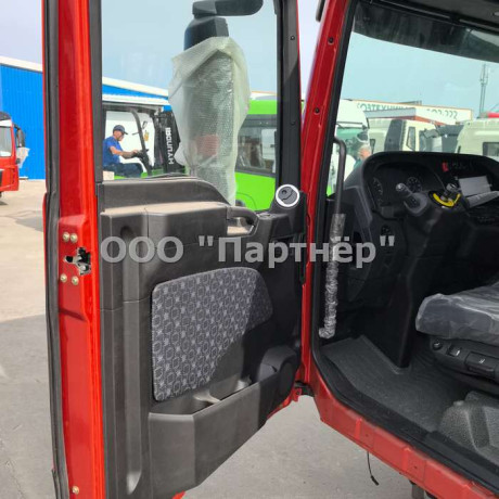 Кабина в сборе Sitrak C7H Cамосвал Красная под АКПП