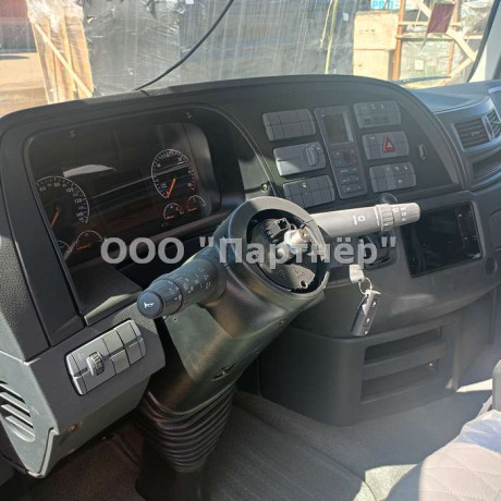 Кабина в сборе FOTON AUMAN Тягач Белая