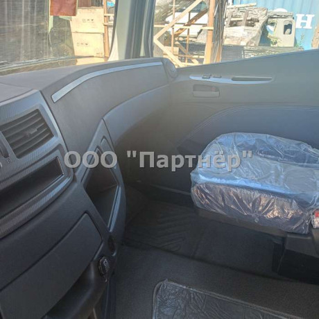 Кабина в сборе FOTON AUMAN Тягач Белая
