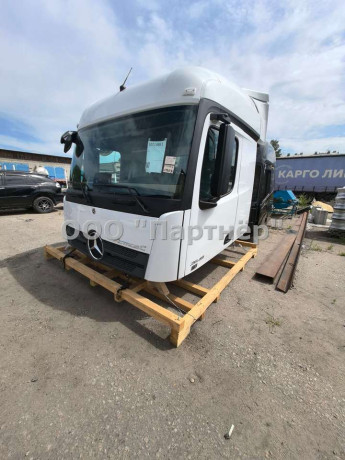 Кабина в сборе Mercedes-Benz Actros тягач