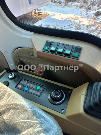 Кабина в сборе DOOSAN SOLAR 225 NLC-V Экскаватор Красная